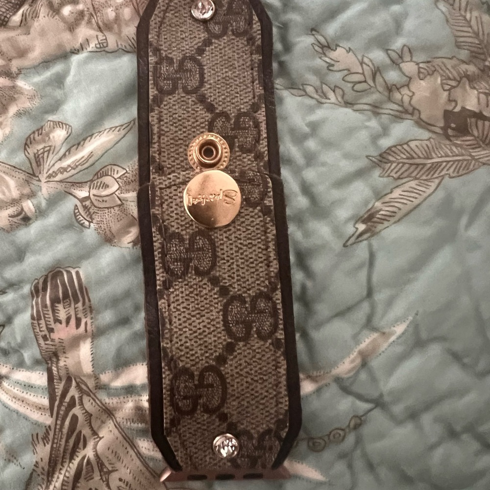 Spark*l Apple Watch band